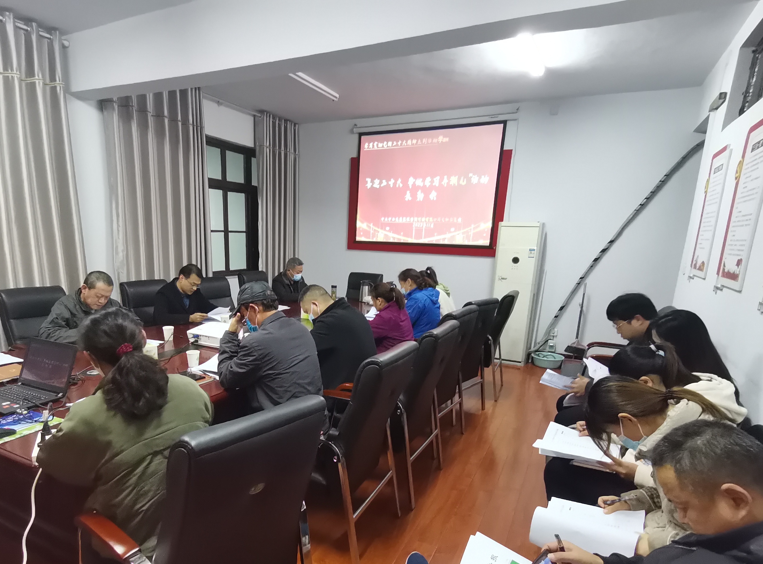公司黨支部開展“喜迎二十大 爭做學(xué)習(xí)弄潮兒”主題黨日活動(dòng)